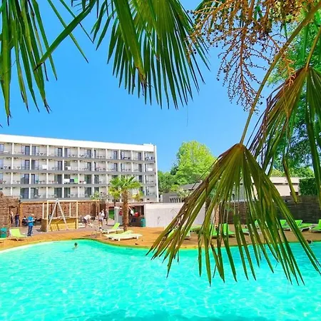 Mojo Hotel 3*