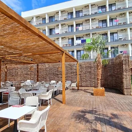 Hotel Mojo 3*
